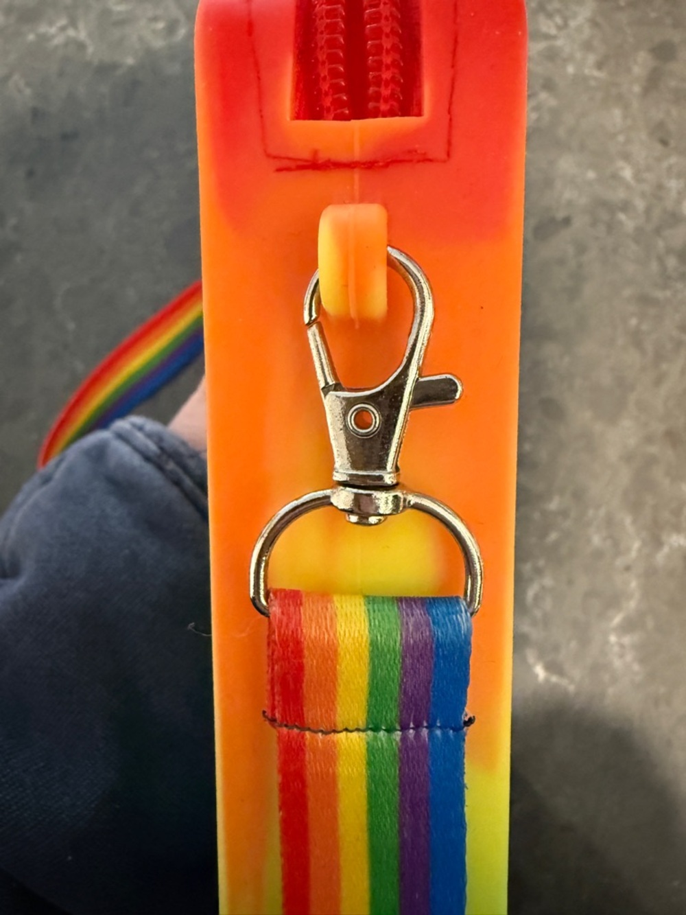 Rainbow Pop-It Fidget Toy Bag with Lanyard - Kids Toys - Picture 6 of 7